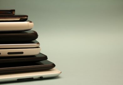 pile of smartphones