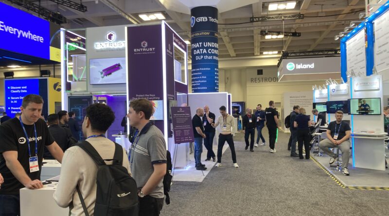 2026 RSAC Conference exhibit hall crowd